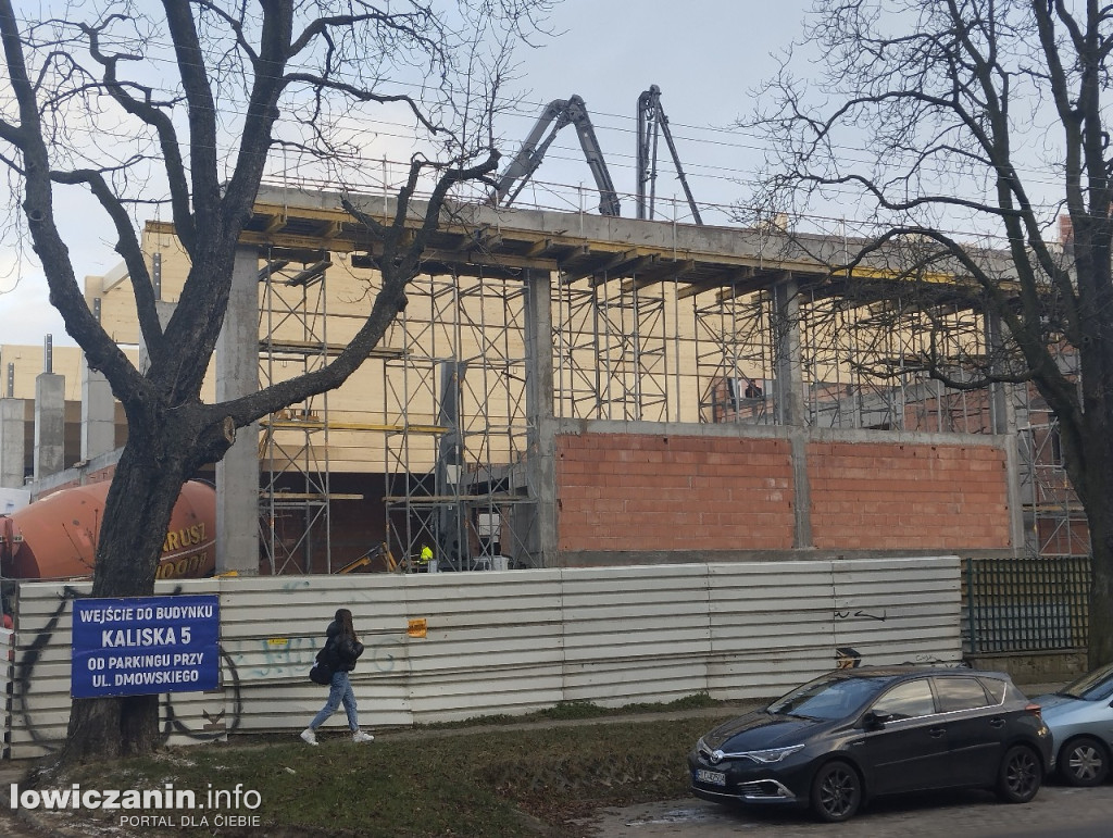 Budowa hali przy ZSP nr 4 w Łowiczu