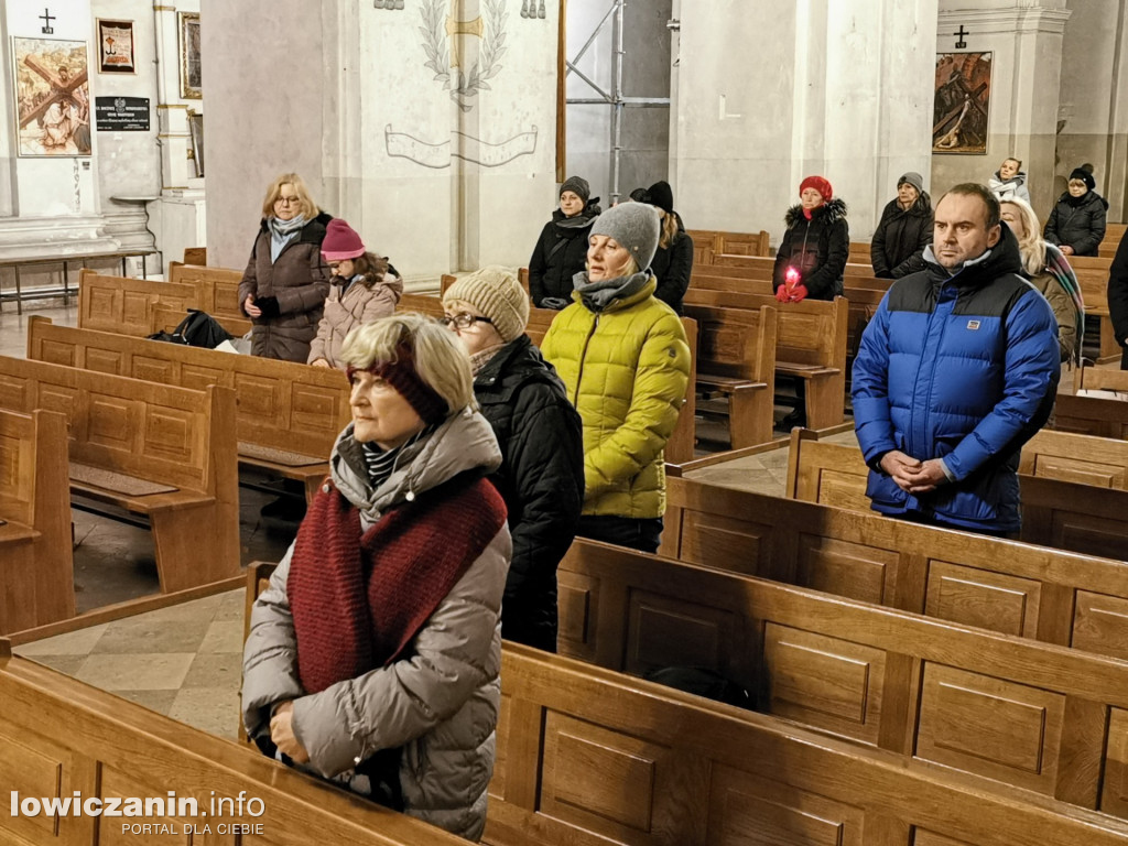 Rozpoczął się Adwent, a z nim - roraty