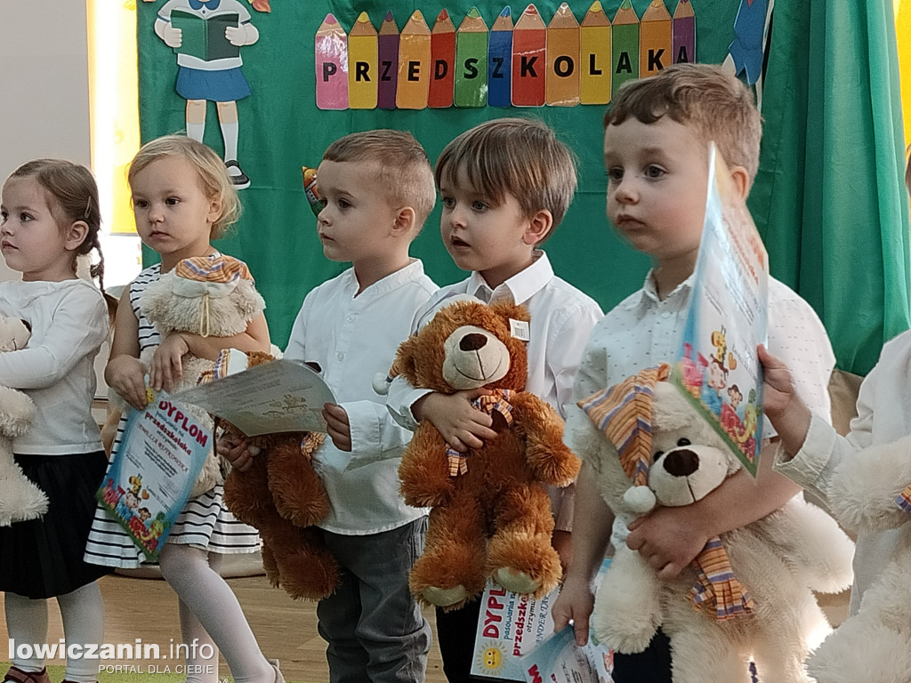 Pasowanie na przedszkolaka w Przedszkolu „Jaś i Małgosia” w Łowiczu