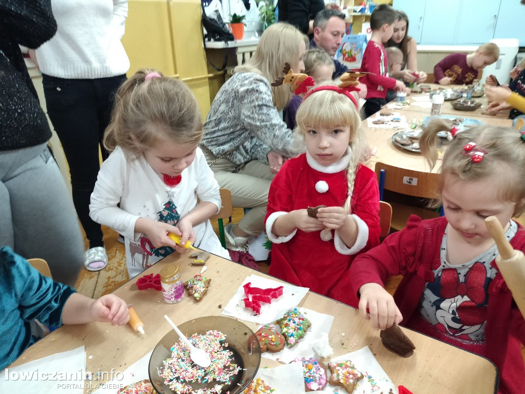 Bożonarodzeniowe warsztaty kulinarne w przedszkolu Pszczółka Maja w Łowiczu