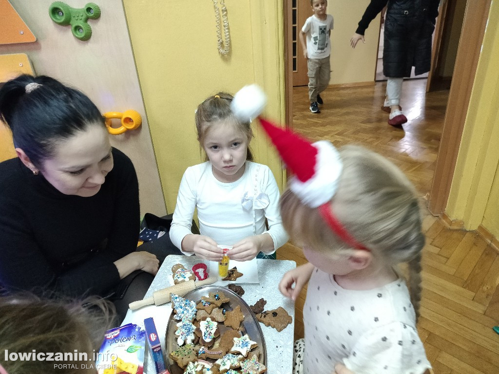 Bożonarodzeniowe warsztaty kulinarne w przedszkolu Pszczółka Maja w Łowiczu