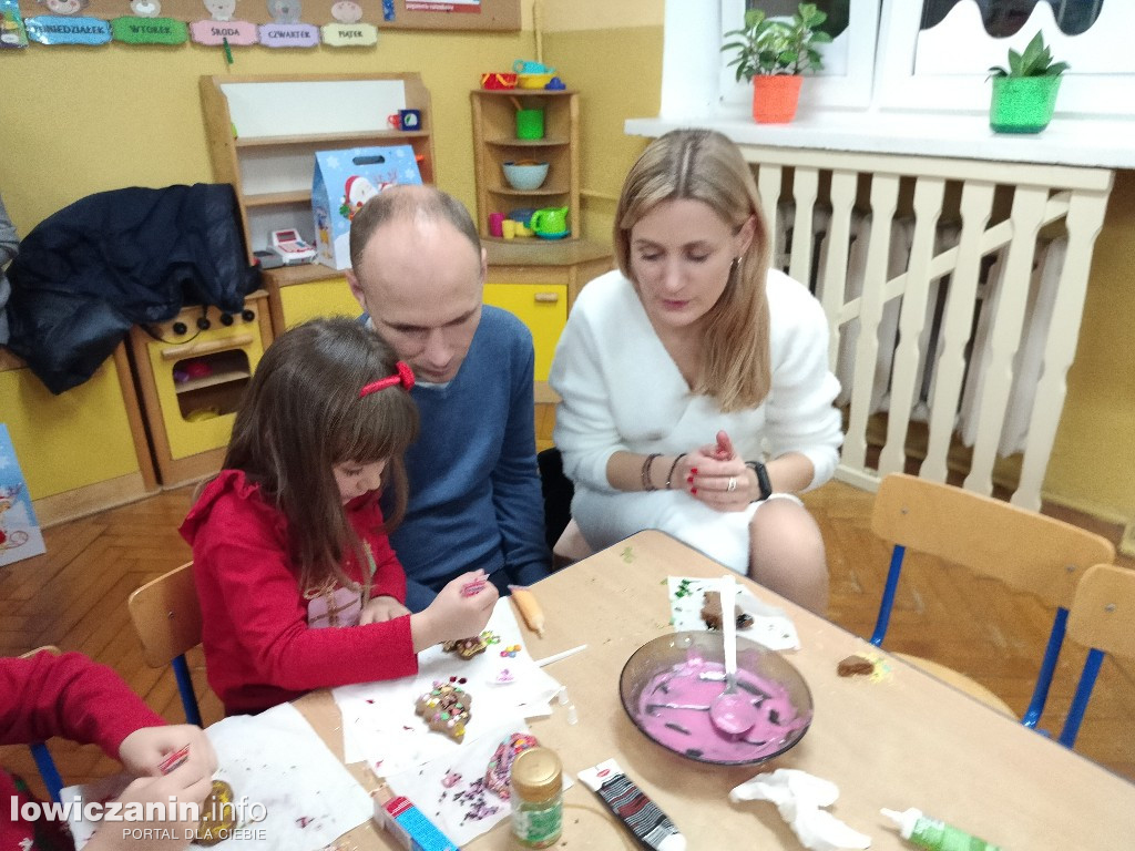 Bożonarodzeniowe warsztaty kulinarne w przedszkolu Pszczółka Maja w Łowiczu