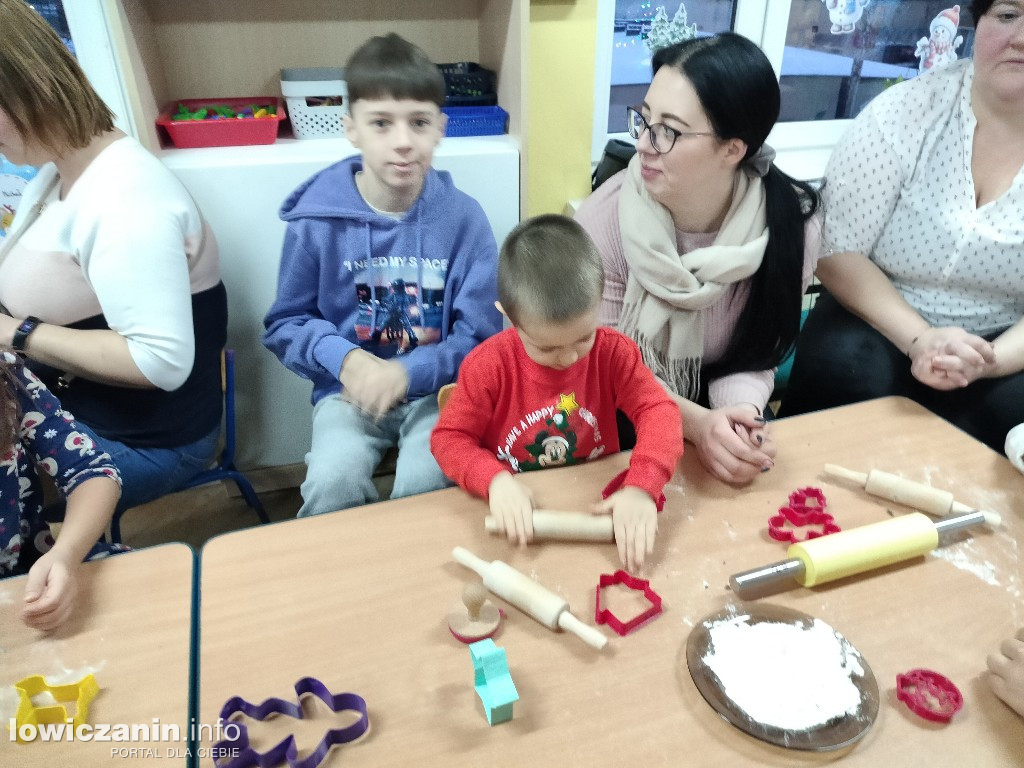 Bożonarodzeniowe warsztaty kulinarne w przedszkolu Pszczółka Maja w Łowiczu