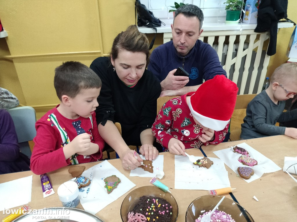 Bożonarodzeniowe warsztaty kulinarne w przedszkolu Pszczółka Maja w Łowiczu