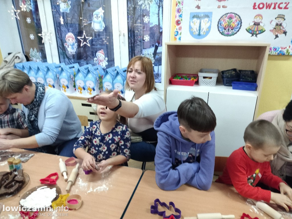 Bożonarodzeniowe warsztaty kulinarne w przedszkolu Pszczółka Maja w Łowiczu