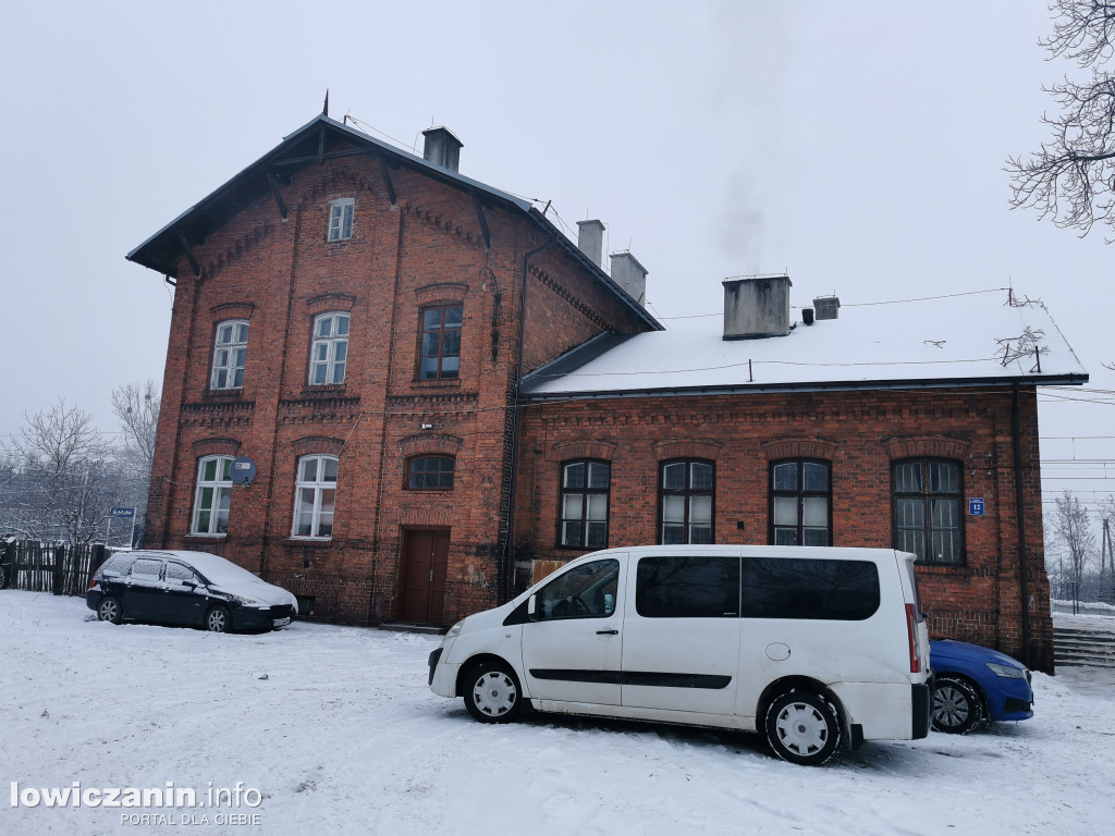 Stacja kolejowa w Bełchowie po przebudowie