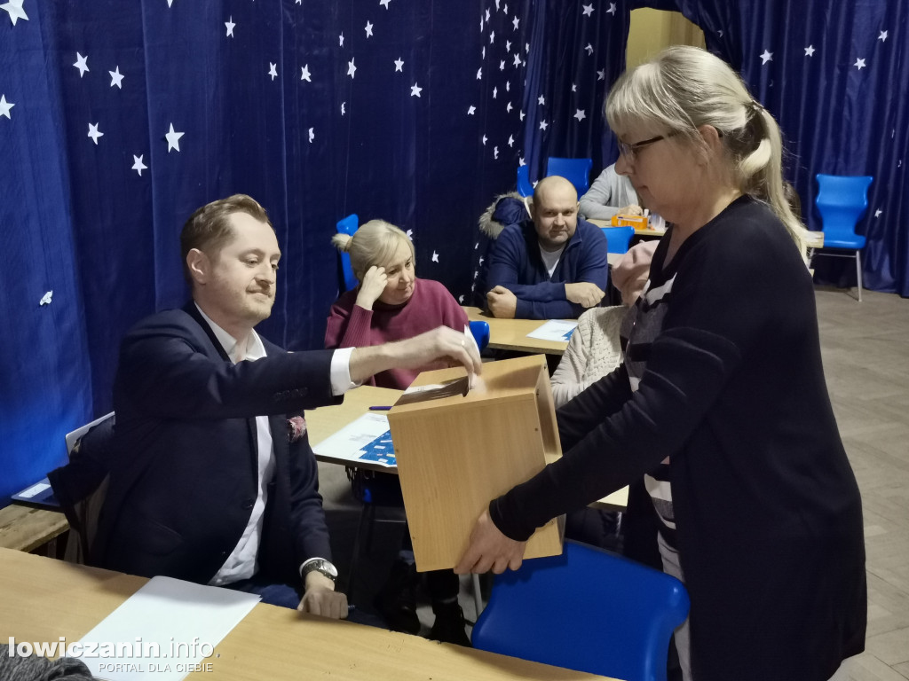Zebranie osiedlowe na Dąbrowskiego