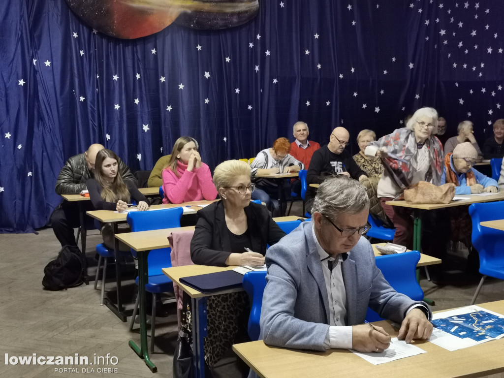 Zebranie osiedlowe na Dąbrowskiego