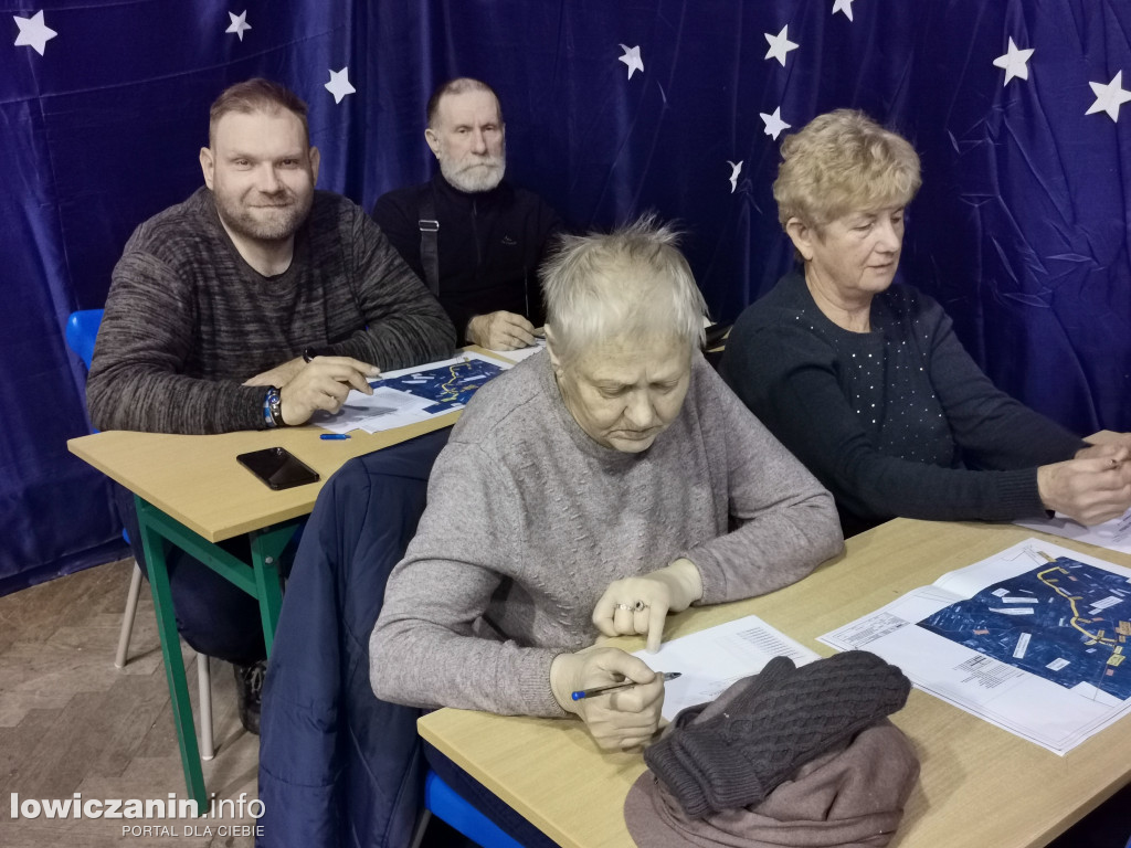 Zebranie osiedlowe na Dąbrowskiego