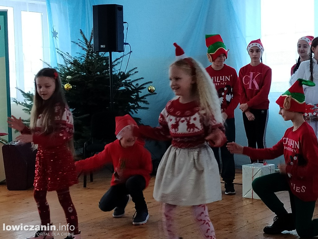Kiermasz bożonarodzeniowy i występy w Kocierzewie