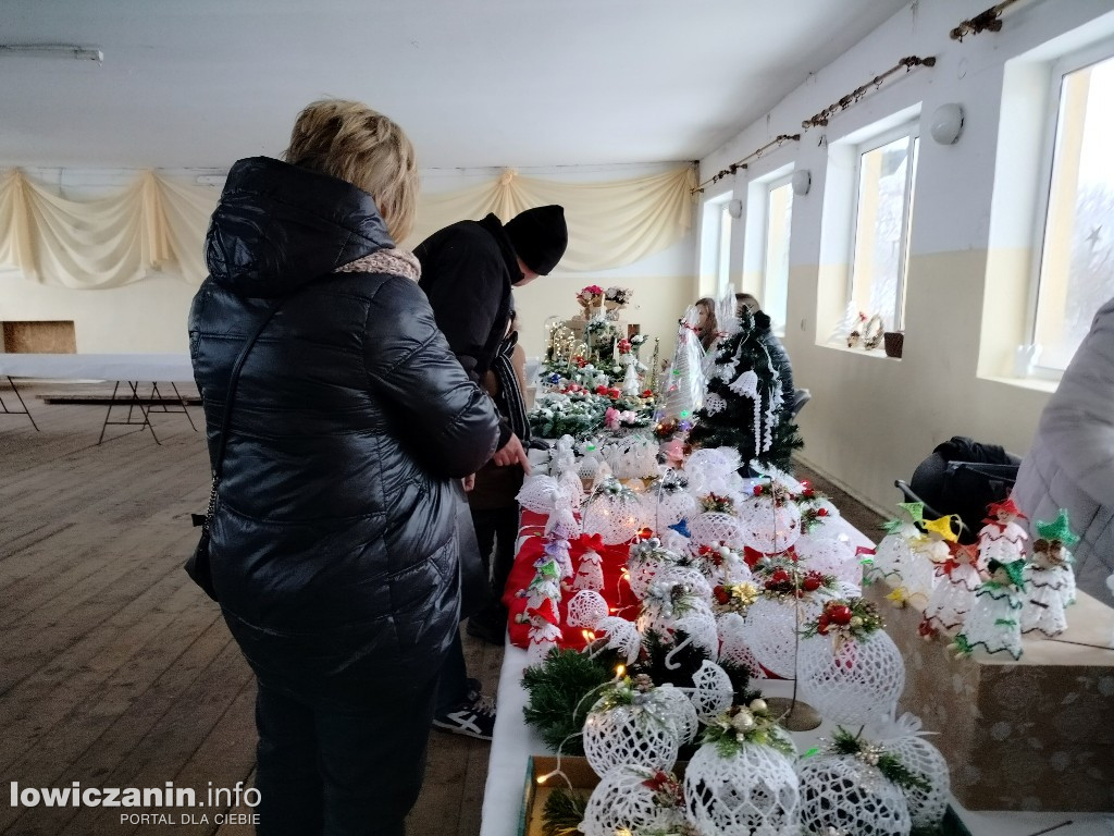 Kiermasz bożonarodzeniowy i występy w Kocierzewie