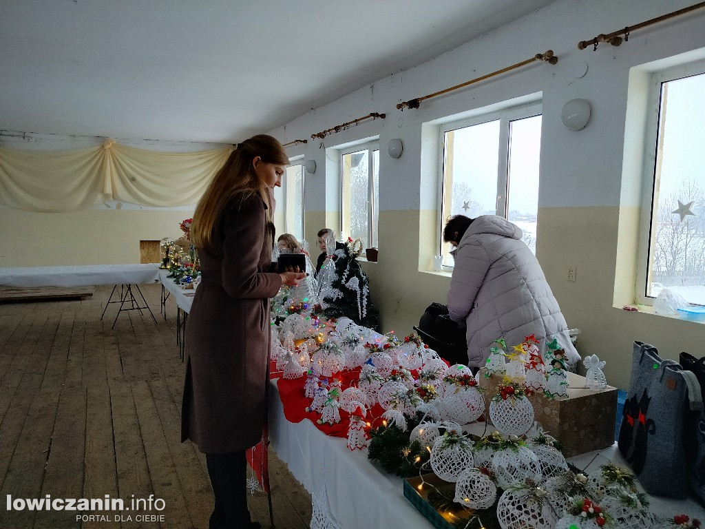 Kiermasz bożonarodzeniowy i występy w Kocierzewie