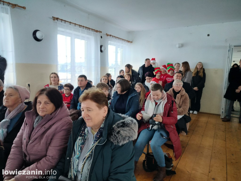 Kiermasz bożonarodzeniowy i występy w Kocierzewie