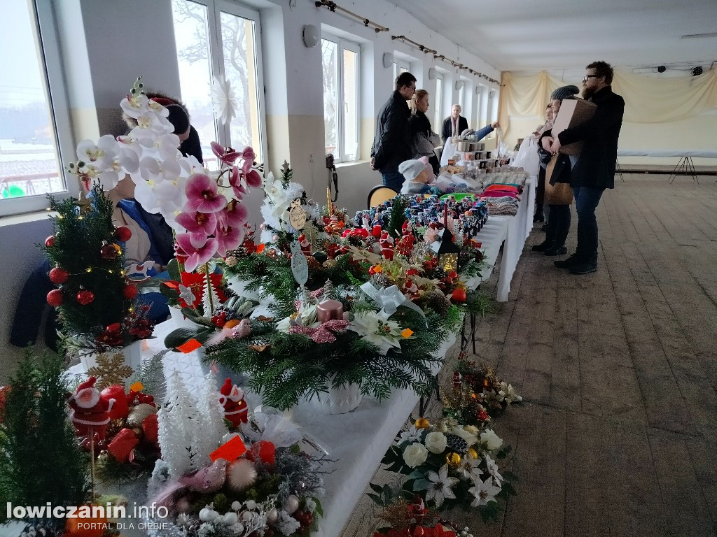Kiermasz bożonarodzeniowy i występy w Kocierzewie