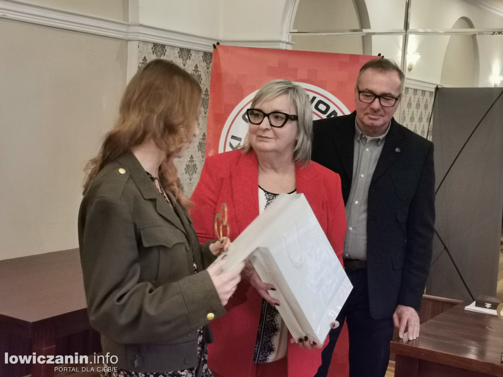 Uhonorowanie osób i instytucji wspierających PCK Łowicz