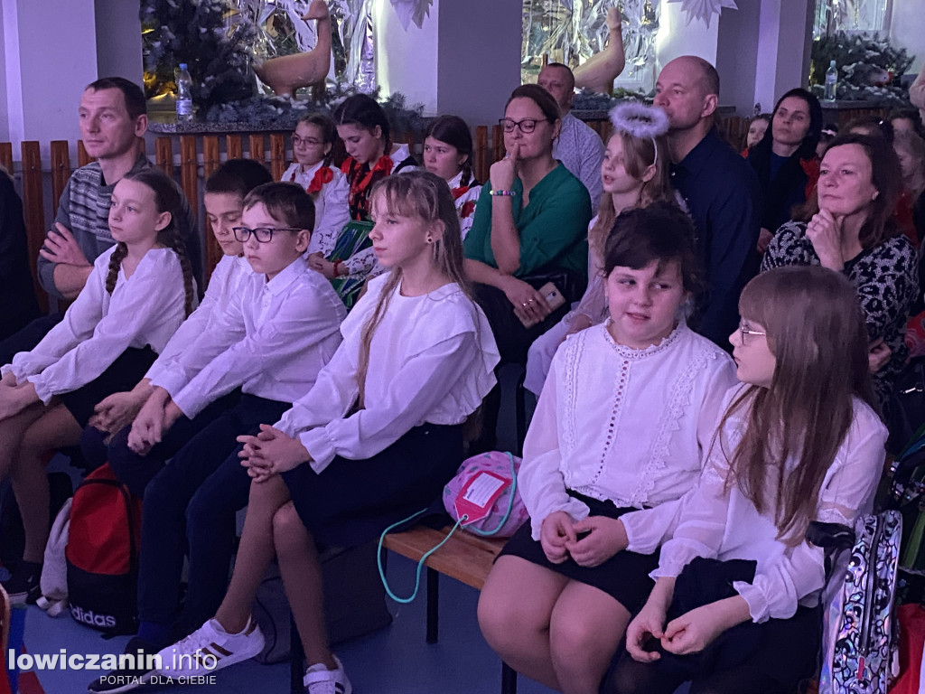 Eliminacje do Powiatowego Konkursu Kolęd i Pastorałek w Bąkowie