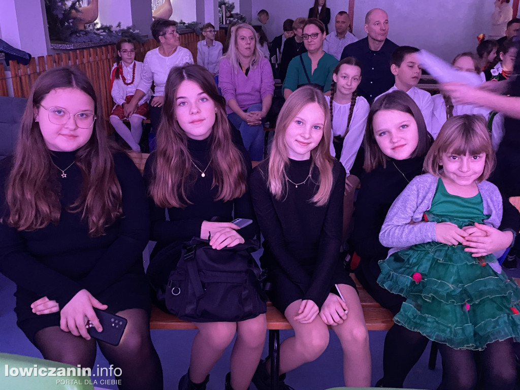 Eliminacje do Powiatowego Konkursu Kolęd i Pastorałek w Bąkowie