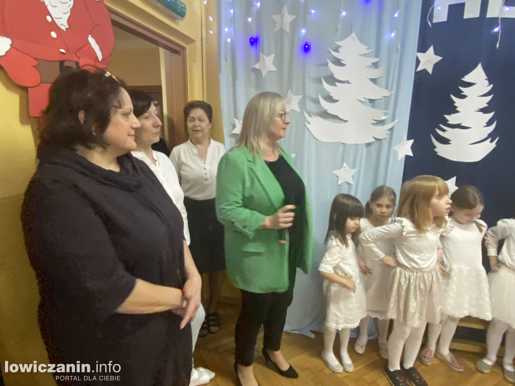 Koncert Bożonarodzeniowy w Przedszkolu nr. 3  Pszczółka Maja