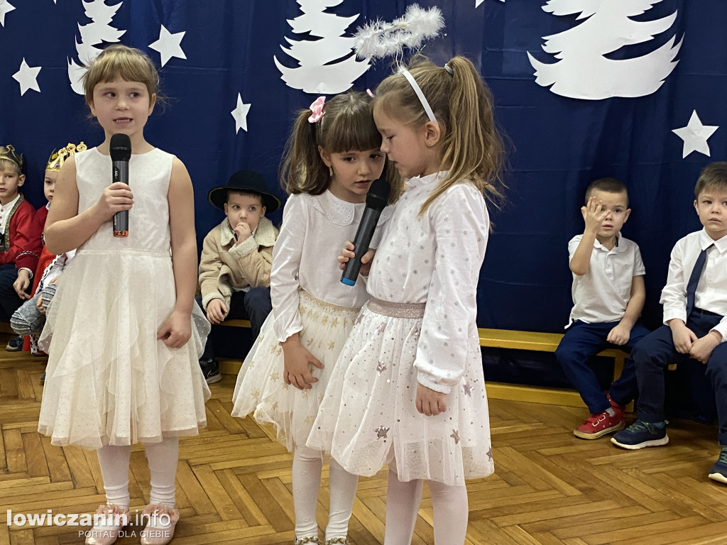 Koncert Bożonarodzeniowy w Przedszkolu nr. 3  Pszczółka Maja