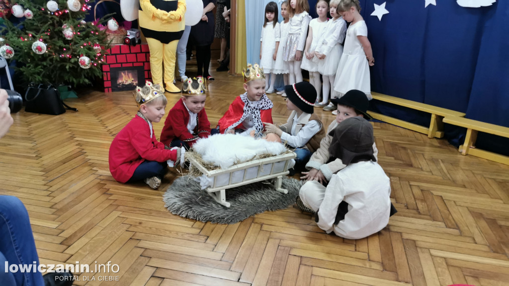 Koncert Bożonarodzeniowy w Przedszkolu nr. 3  Pszczółka Maja