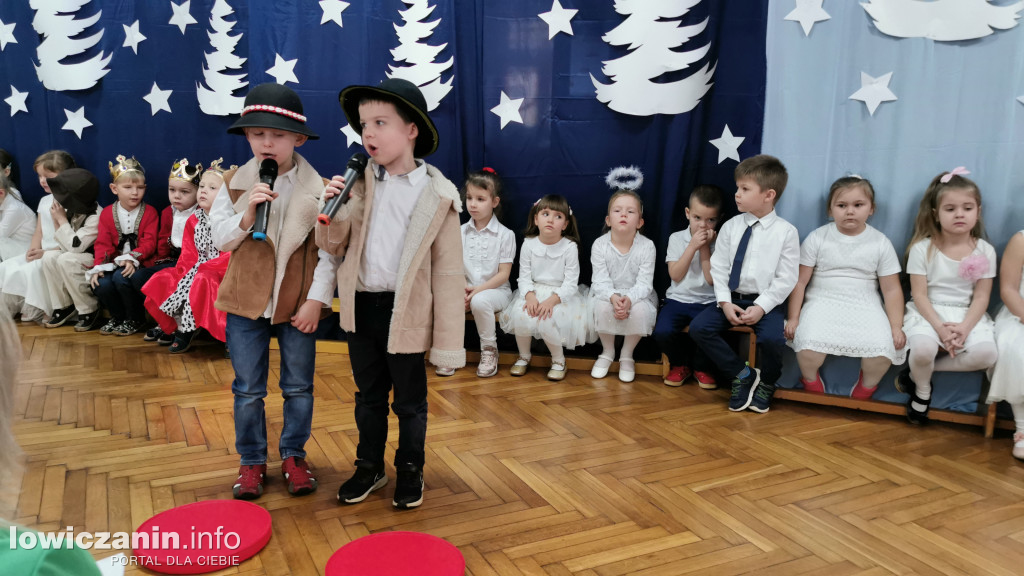 Koncert Bożonarodzeniowy w Przedszkolu nr. 3  Pszczółka Maja