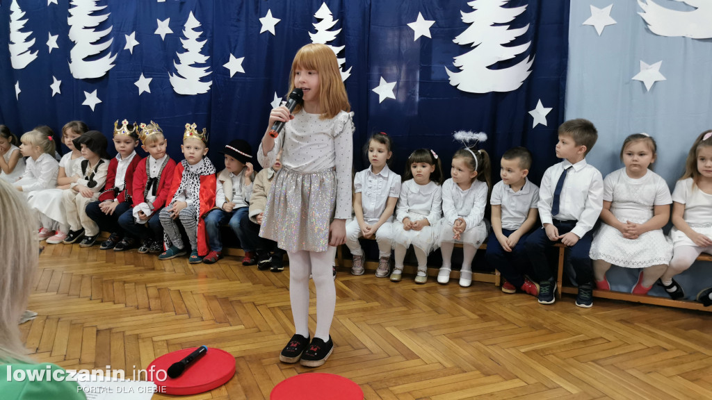 Koncert Bożonarodzeniowy w Przedszkolu nr. 3  Pszczółka Maja