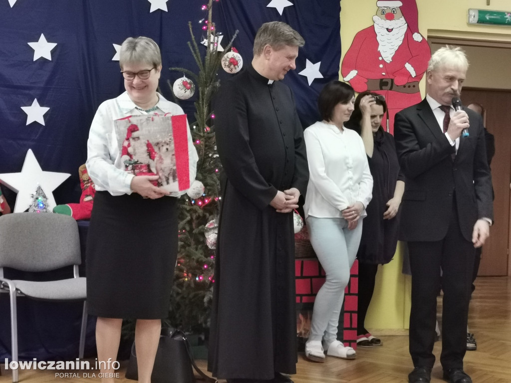 Koncert Bożonarodzeniowy w Przedszkolu nr. 3  Pszczółka Maja