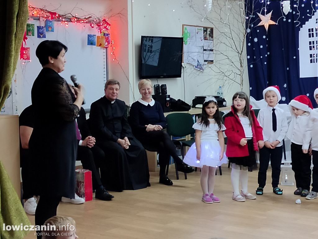 Przedstawienie Wigilijne w Przedszkolu Jaś i Małgosia