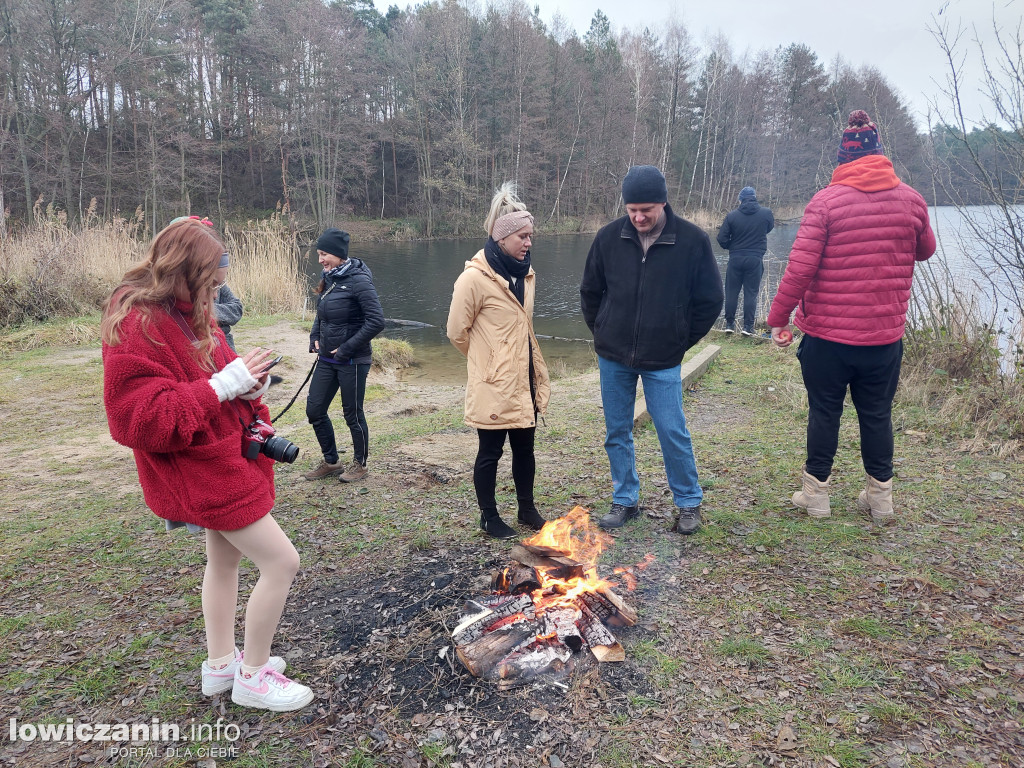 OSP RW Łowicz, darowanie życia karpiom 2023