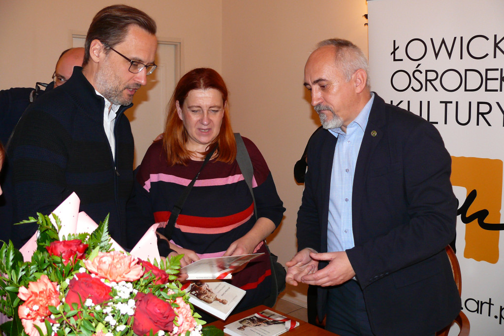 Łowicz. Promocja książki o płk Stefanie Cieślaku