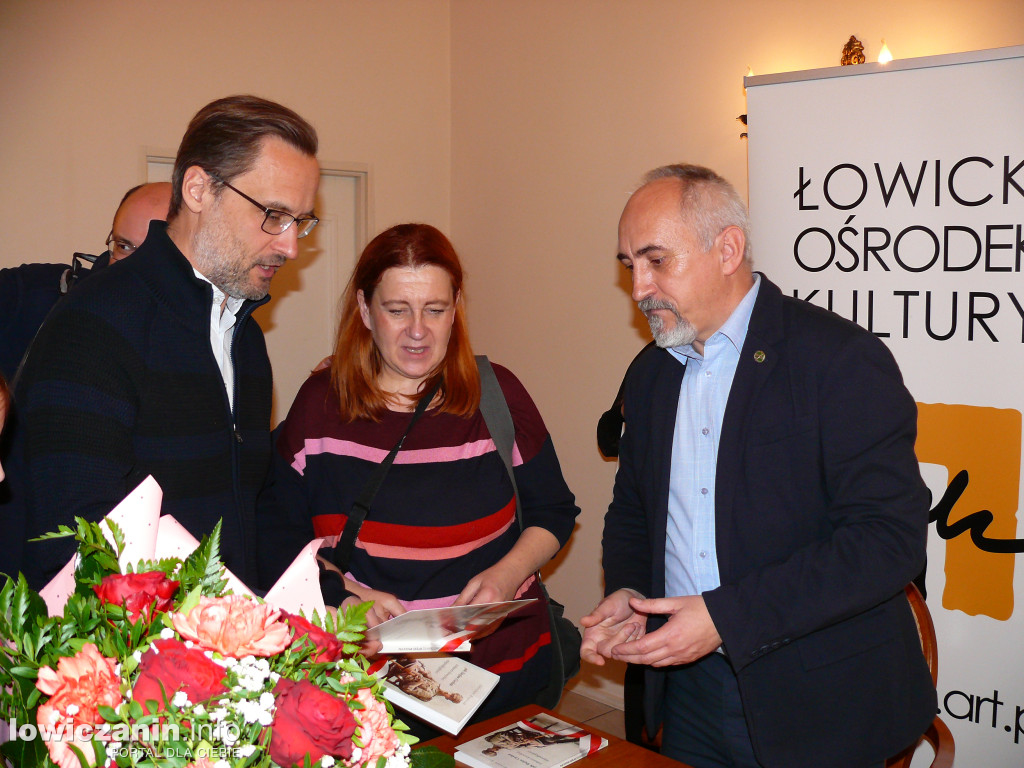 Łowicz. Promocja książki o płk Stefanie Cieślaku