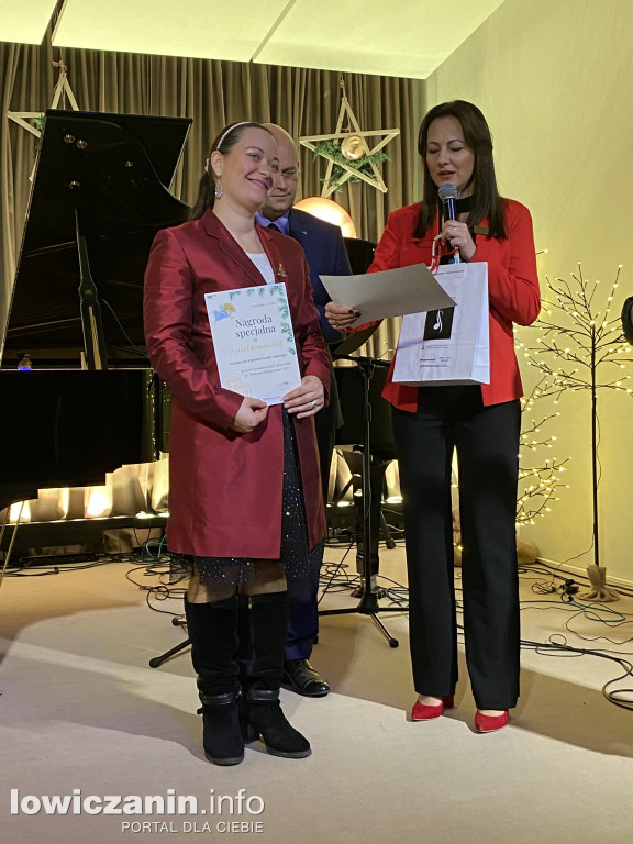 Spotkanie wigilijne w Sannikach i koncert laureatów ,,Pałacowego kolędowania”