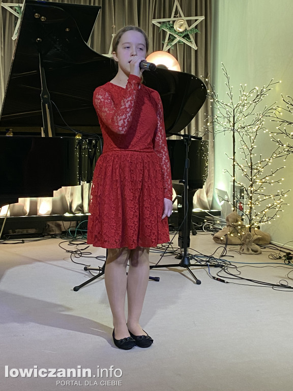 Spotkanie wigilijne w Sannikach i koncert laureatów ,,Pałacowego kolędowania”