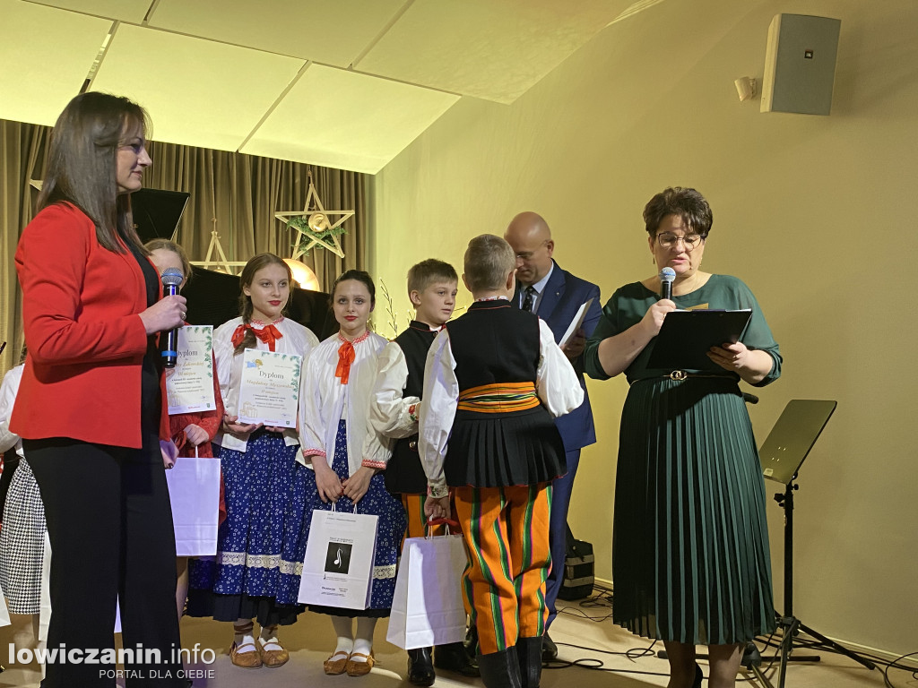 Spotkanie wigilijne w Sannikach i koncert laureatów ,,Pałacowego kolędowania”