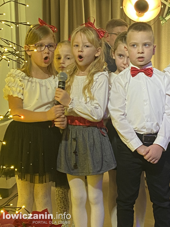 Spotkanie wigilijne w Sannikach i koncert laureatów ,,Pałacowego kolędowania”