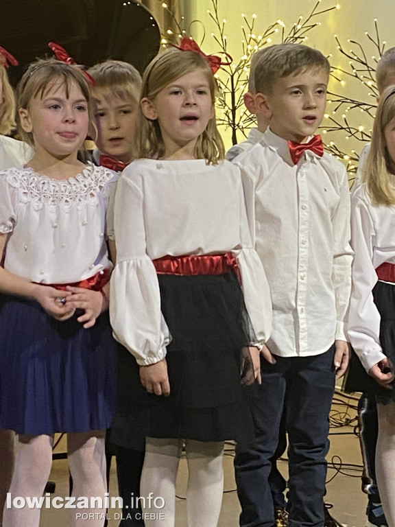 Spotkanie wigilijne w Sannikach i koncert laureatów ,,Pałacowego kolędowania”