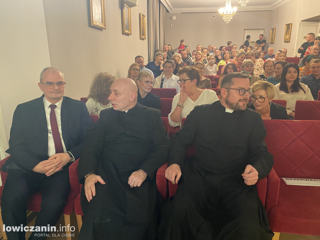 Spotkanie wigilijne w Sannikach i koncert laureatów ,,Pałacowego kolędowania”