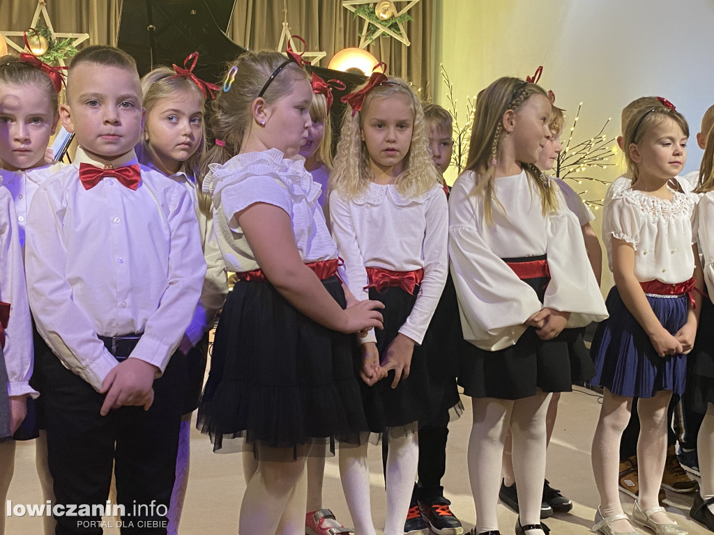 Spotkanie wigilijne w Sannikach i koncert laureatów ,,Pałacowego kolędowania”