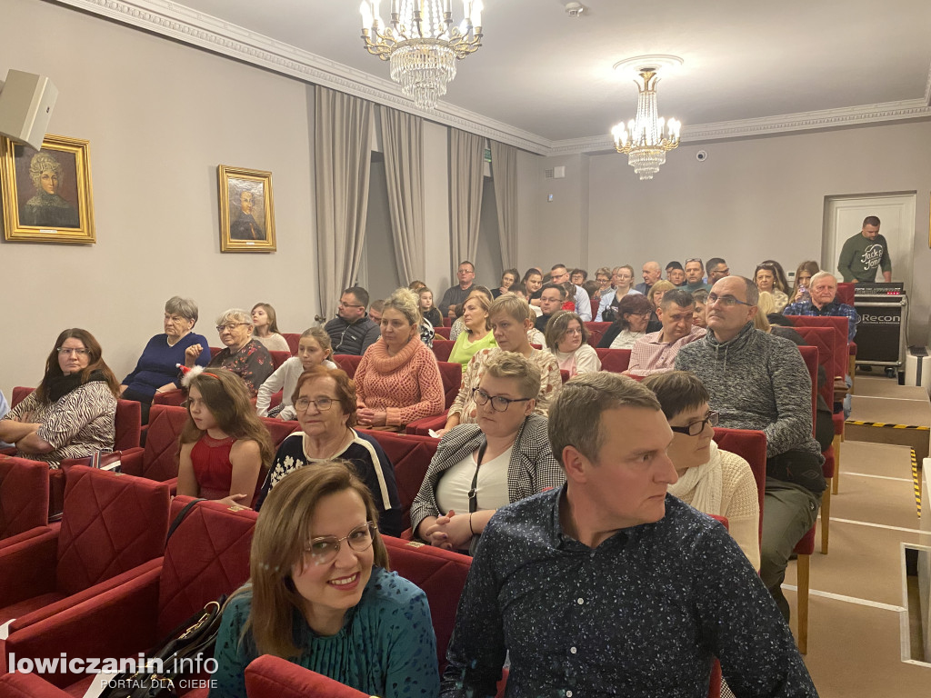 Spotkanie wigilijne w Sannikach i koncert laureatów ,,Pałacowego kolędowania”