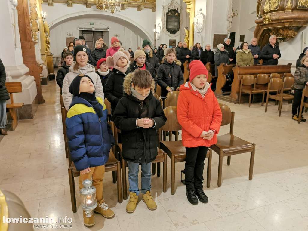 Godz. 6.45 - Roraty w łowickiej katedrze