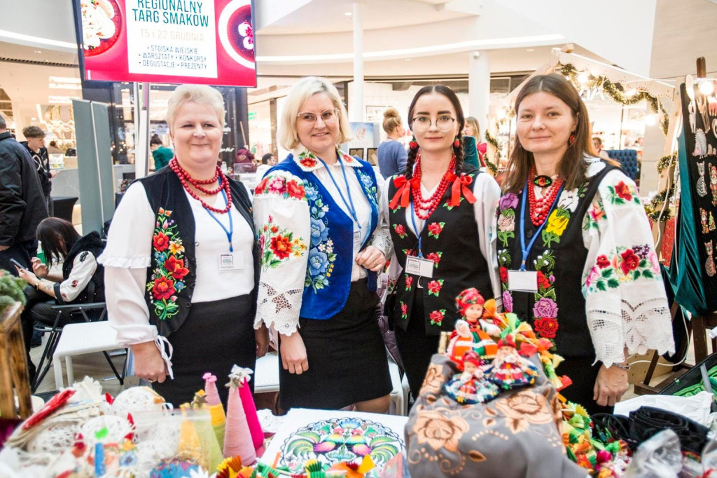 Stowarzyszenie z Wicia na Jarmarku Bożonarodzeniowym