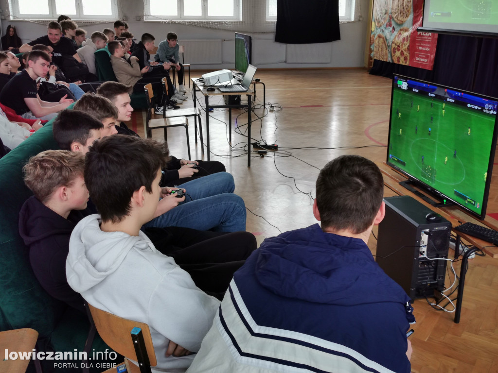 Szkolny e-Turniej w łowickim Ekonomiku