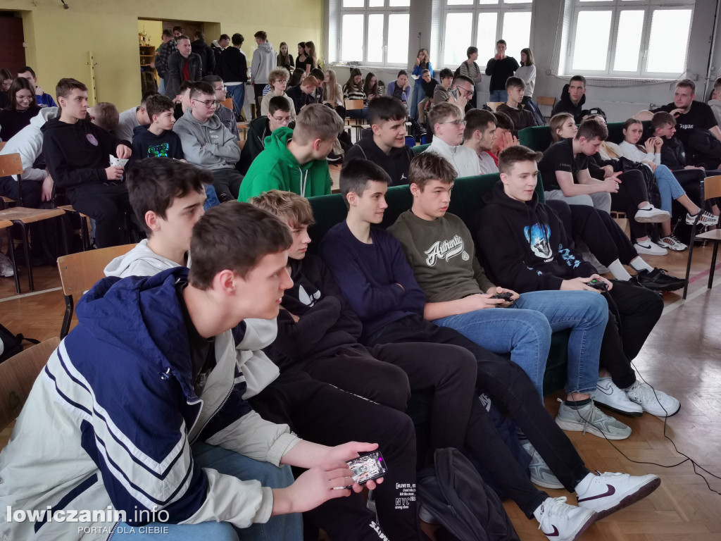 Szkolny e-Turniej w łowickim Ekonomiku