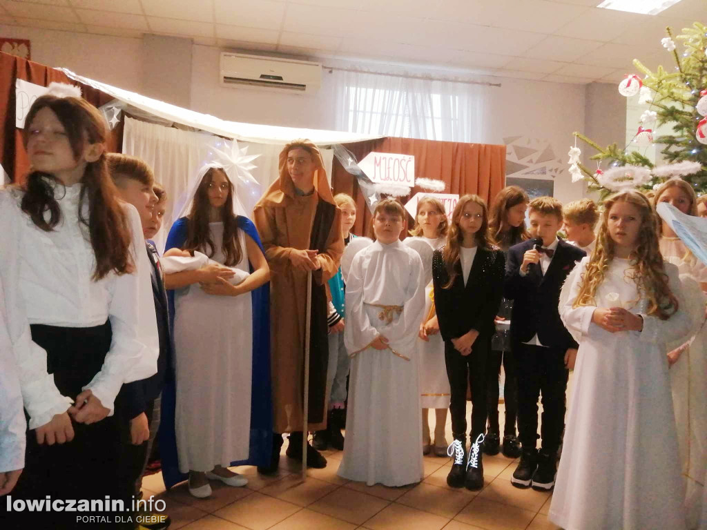Jasełka uczniów Szkoły Podstawowej w Sobocie