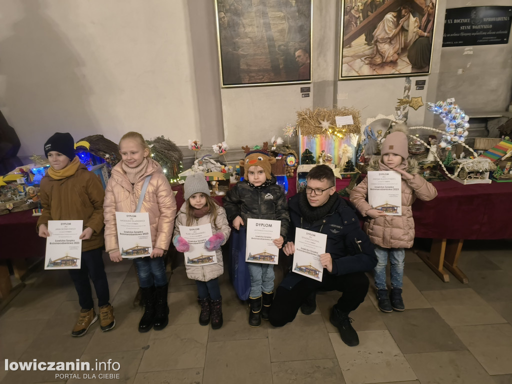 Łowicka Szopka Bożonarodzeniowa 2023