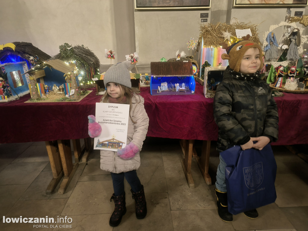 Łowicka Szopka Bożonarodzeniowa 2023