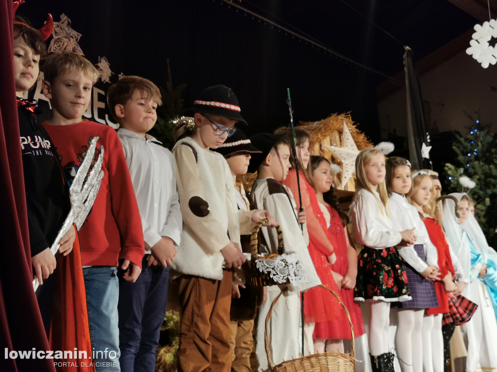 Małe Jasełka w Pijarskiej w Łowiczu