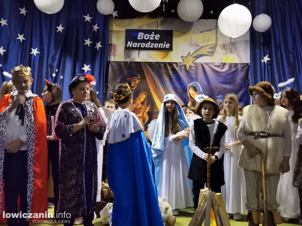 Piękne Jasełka w łowickiej Dwójce