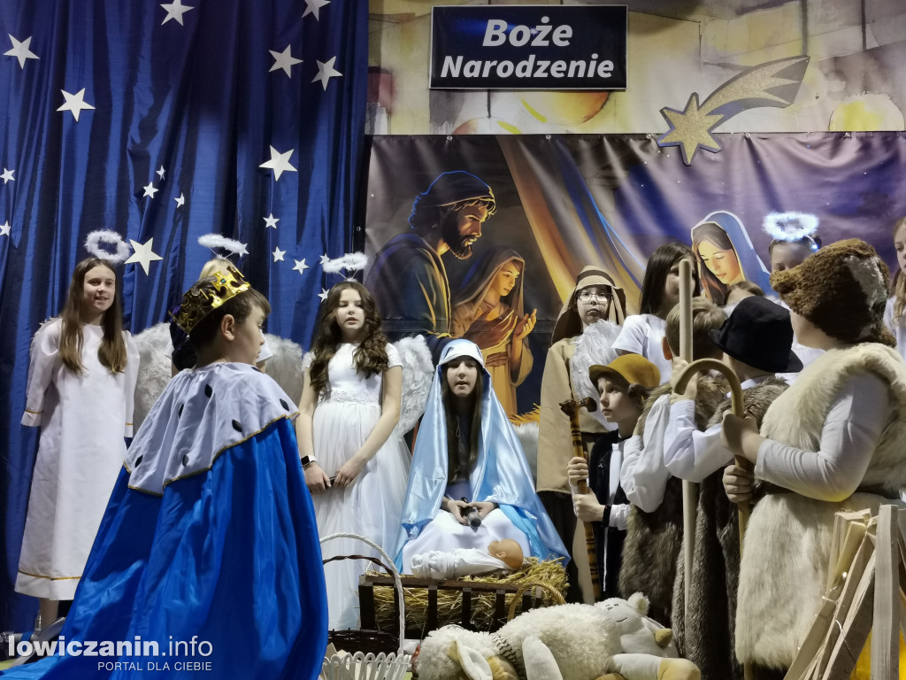 Piękne Jasełka w łowickiej Dwójce
