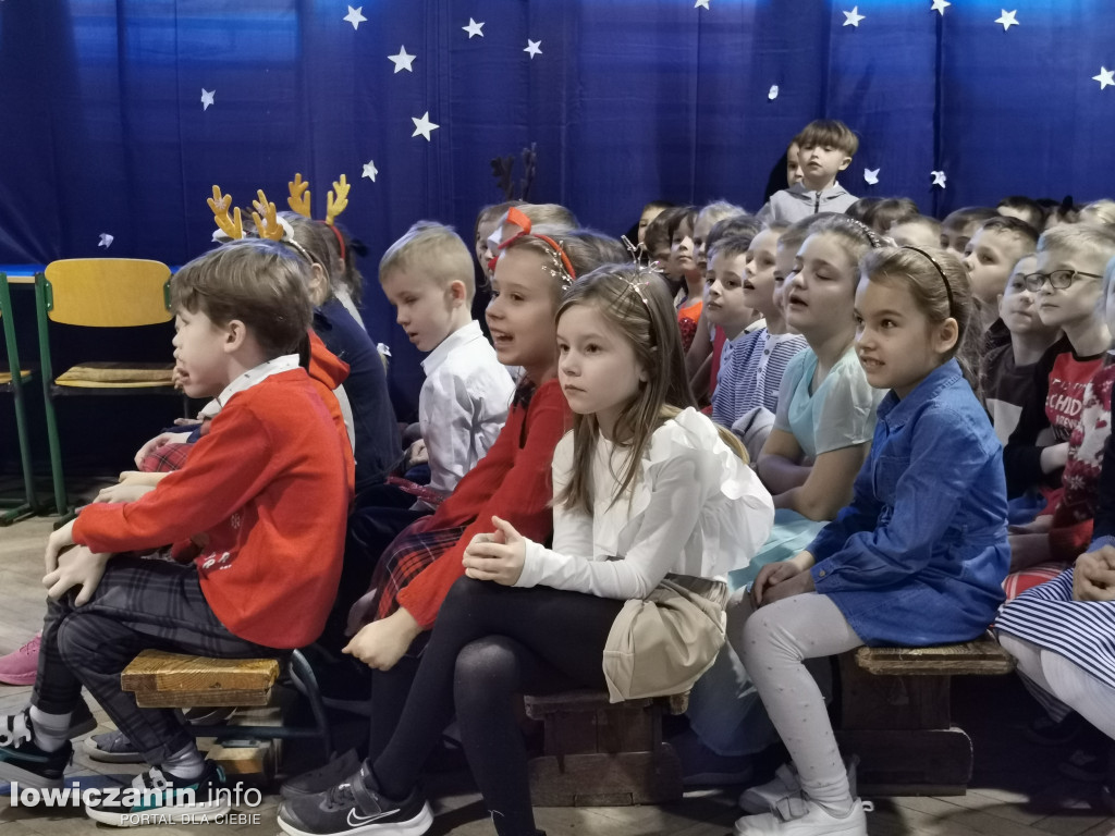 Piękne Jasełka w łowickiej Dwójce